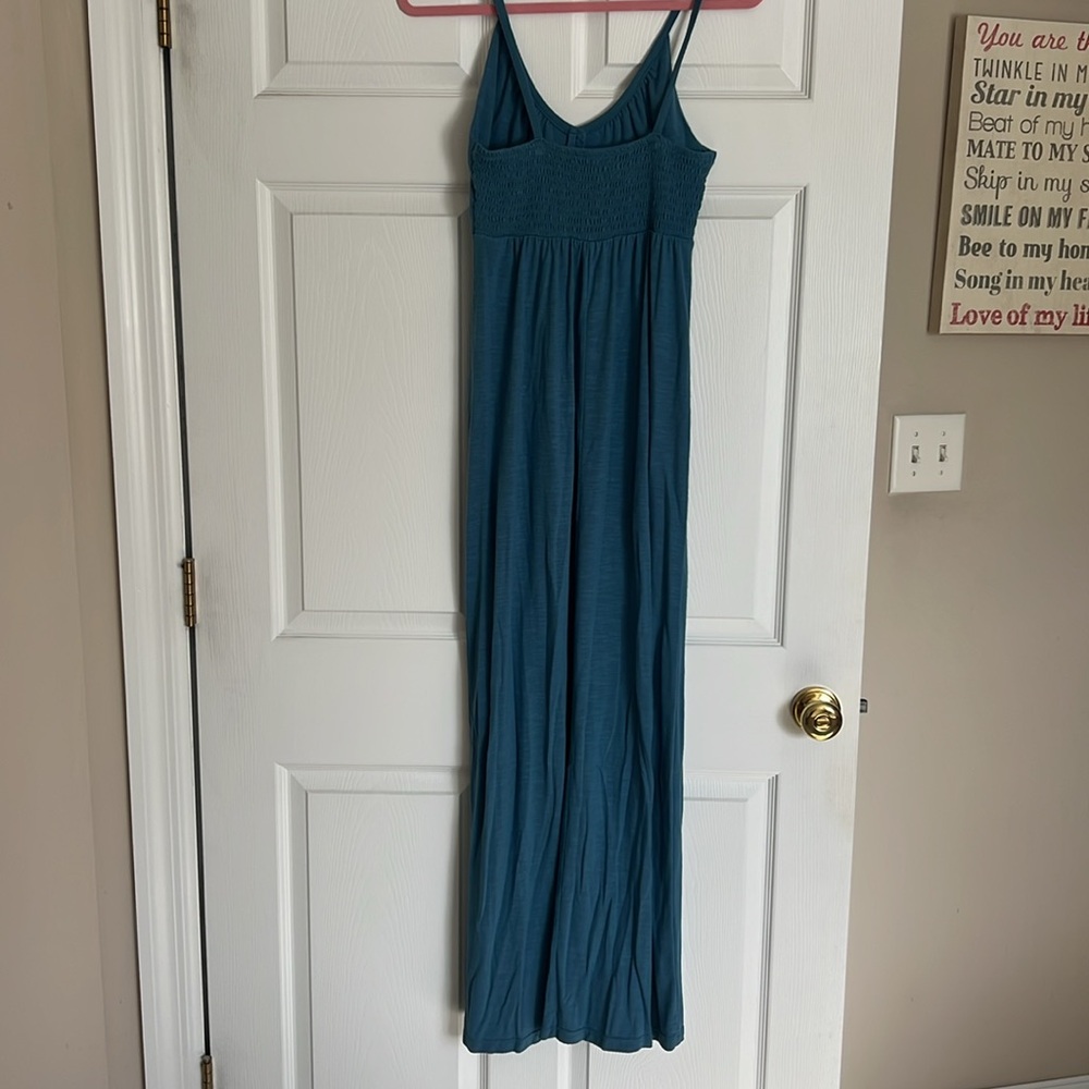 Three Old Navy maxi dresses size small - Picture 4 of 10